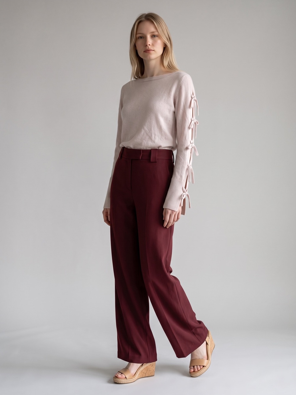 Saks Fifth Avenue Pale Pink Crewneck Cashmere Sweater with Sleeve Ties
